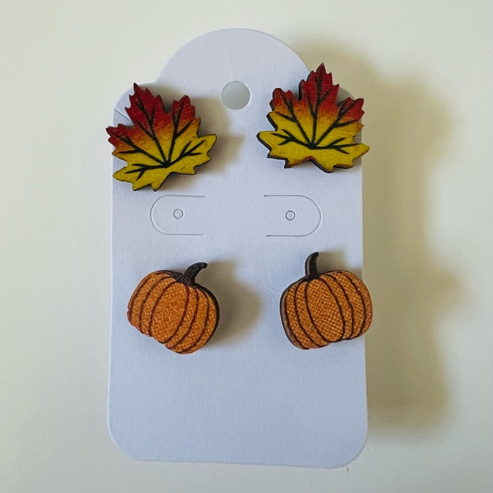 New Fall Earrings Two Pair Leaves and Pumpkins